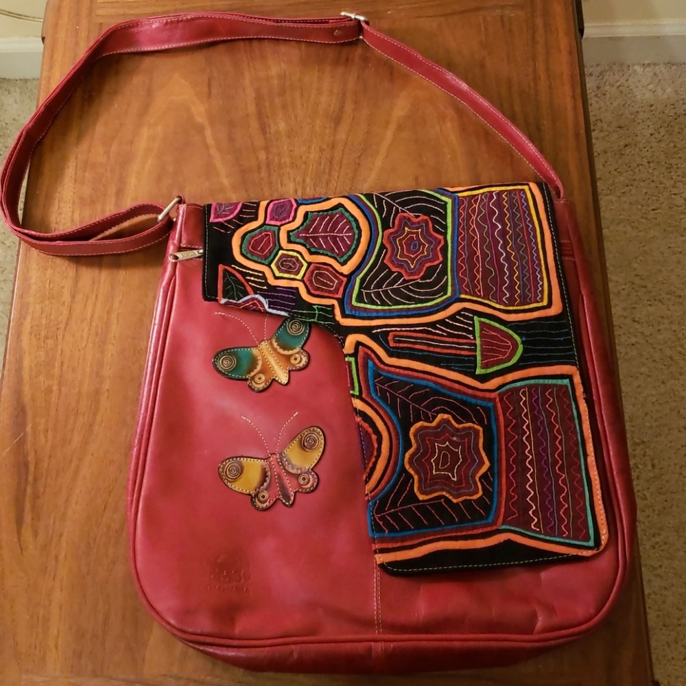 Travel or everyday elegance bag
